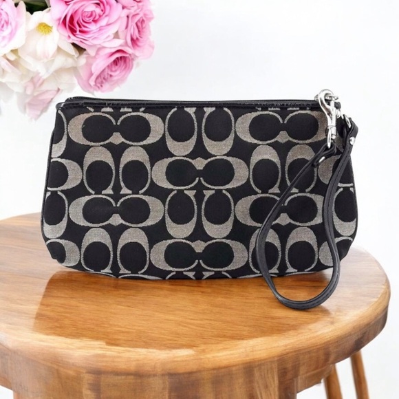 Chic Coach Black and Gray Clutch Wristlet - Picture 3 of 5